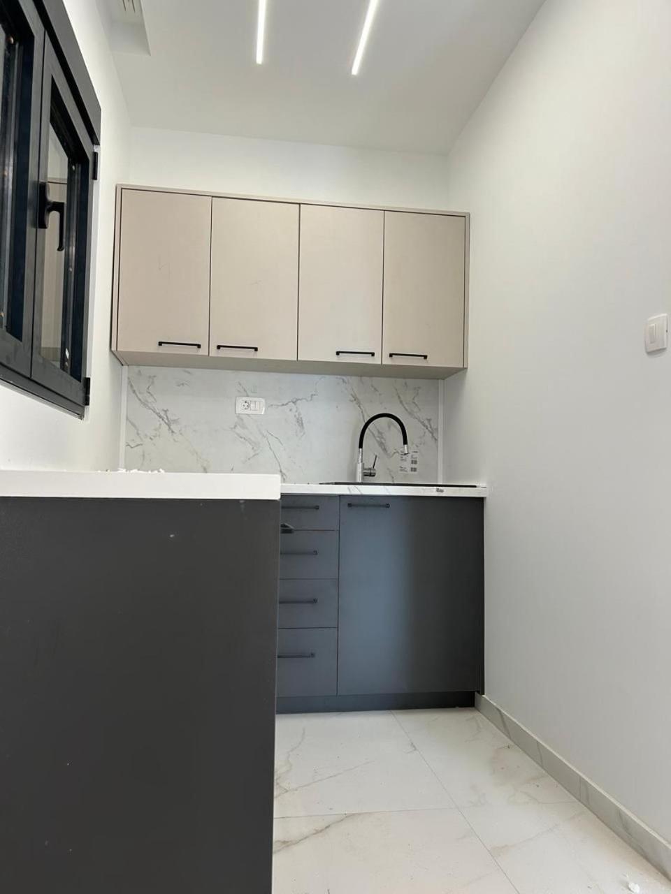 Merlin Prestige Apartments Будва Экстерьер фото